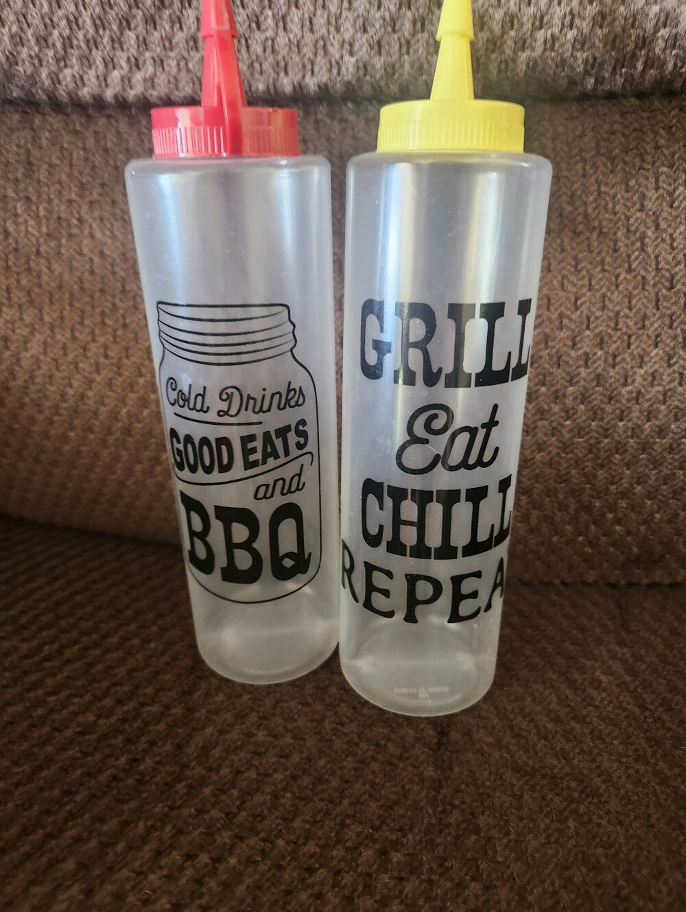 🎉 Condiment Bottles - Picture 2 of 2